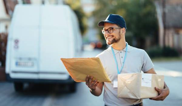 CV kurier - sprawdź, jak napisać skuteczny życiorys