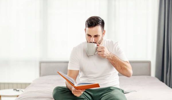 Dni wolne od pracy 2025 - kiedy warto zaplanować urlop?