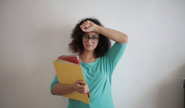 Przebranżowienie i przekwalifikowanie - jak skutecznie zmienić ścieżkę kariery? 