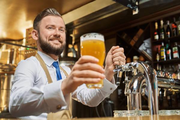 Wzór CV barman